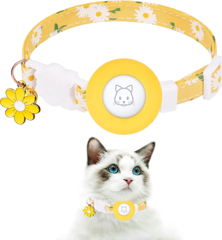 Cat Collar with AirTag Holder – Safe & Cute Design