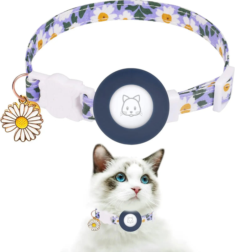 Cat Collar with AirTag Holder – Safe & Cute Design