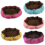 FluffyDreams Pet Bed – Soft, Stylish, and Snuggle-Ready!