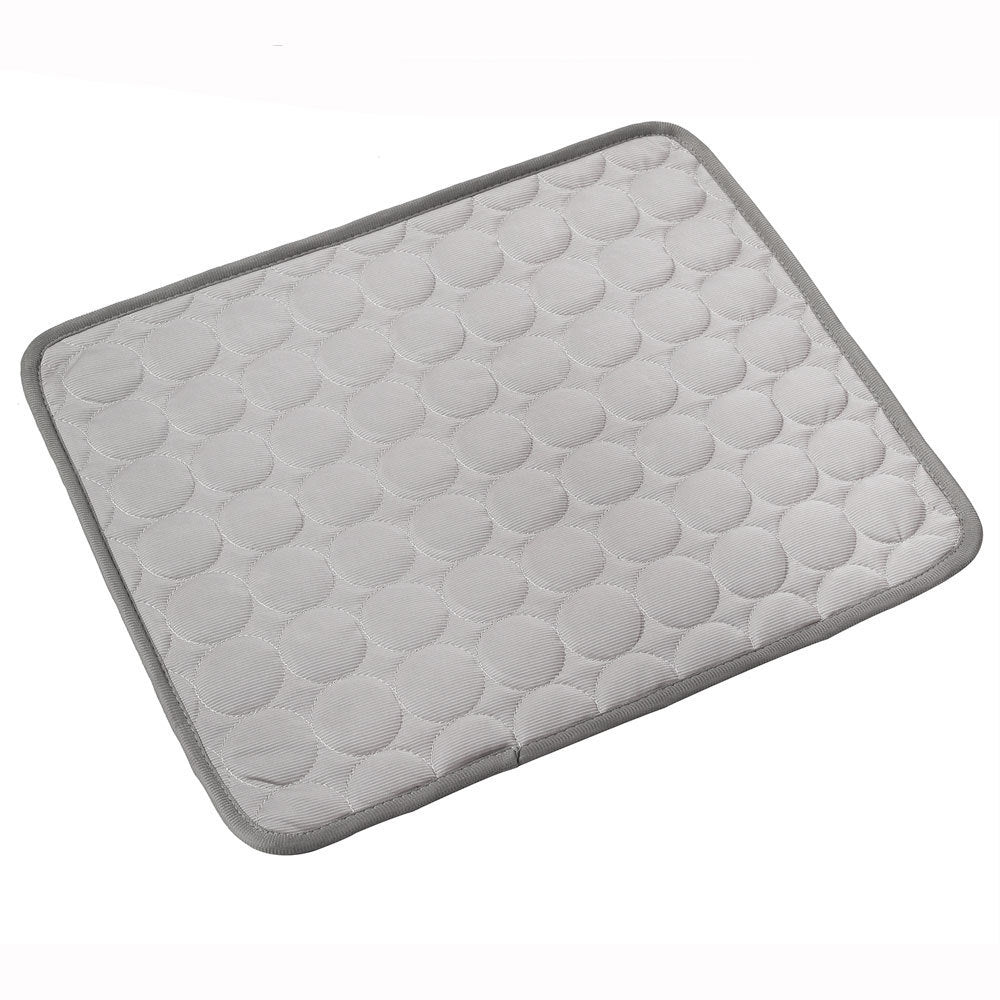 Ultra-Cool Pet Mat – Ice Silk Comfort for Dogs & Cats